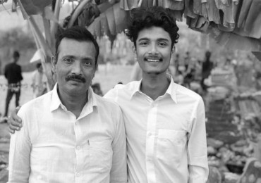आदर्श मिश्रालाई पितृशोक, बुवाको मृत्युअघि भनेका थिए – नारायणी अस्पतालमा मान्छे मारीदिन्छन